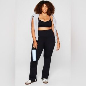 Fabletics seamless high waisted split flare pant size XL NWT